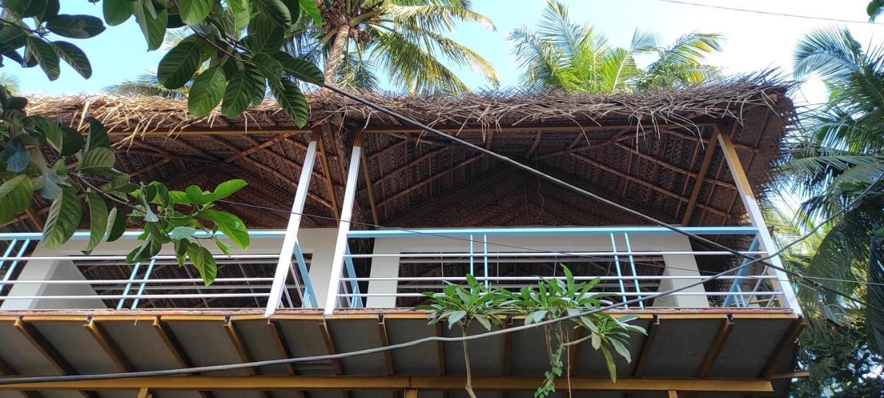 Grand Sea Shades Goa Hotel ปาโลเลม ภายนอก รูปภาพ