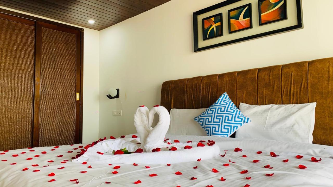 Grand Sea Shades Goa Hotel ปาโลเลม ภายนอก รูปภาพ