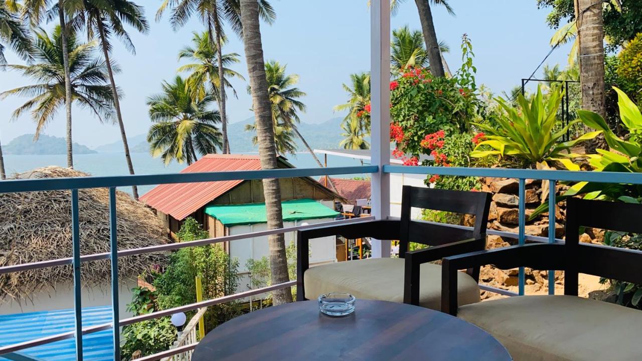 Grand Sea Shades Goa Hotel ปาโลเลม ภายนอก รูปภาพ