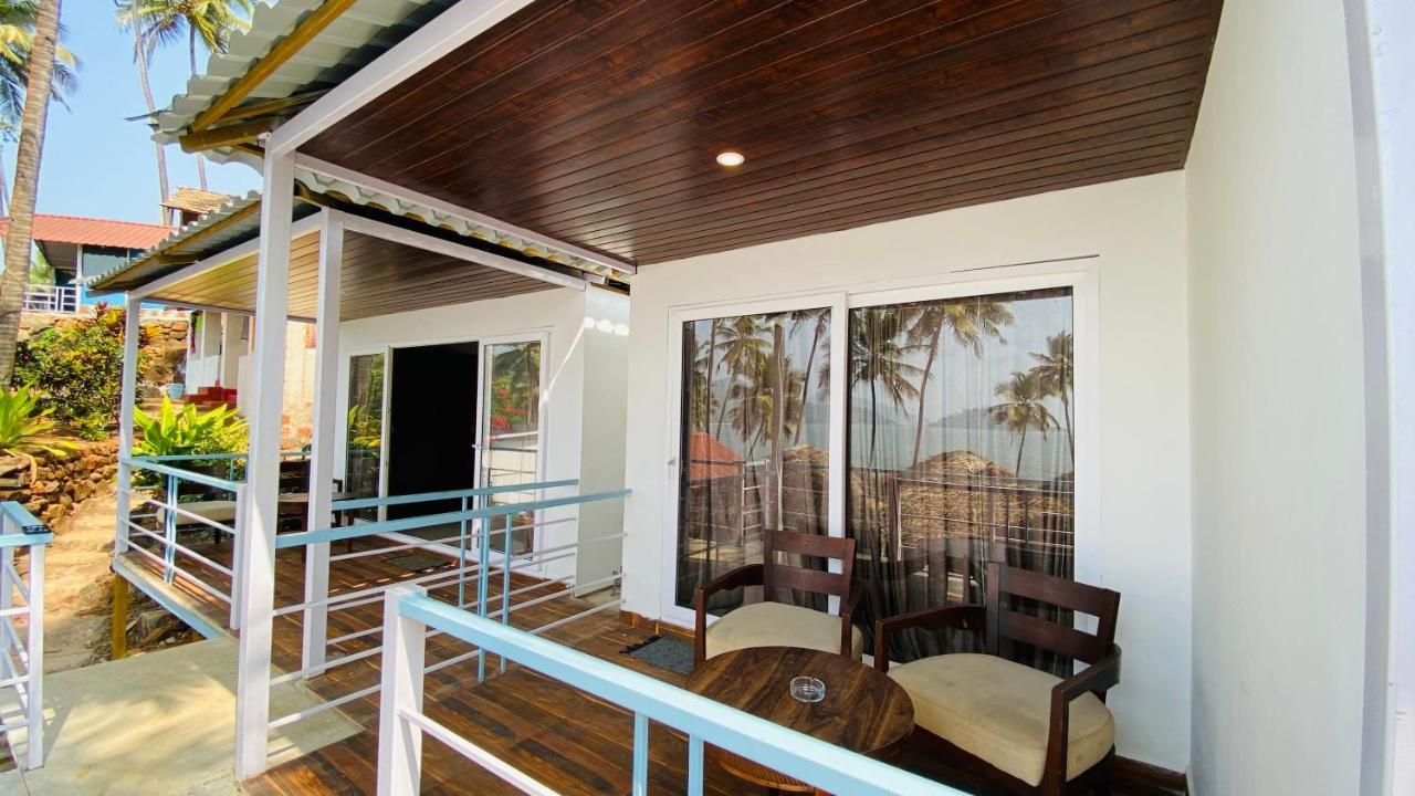 Grand Sea Shades Goa Hotel ปาโลเลม ภายนอก รูปภาพ