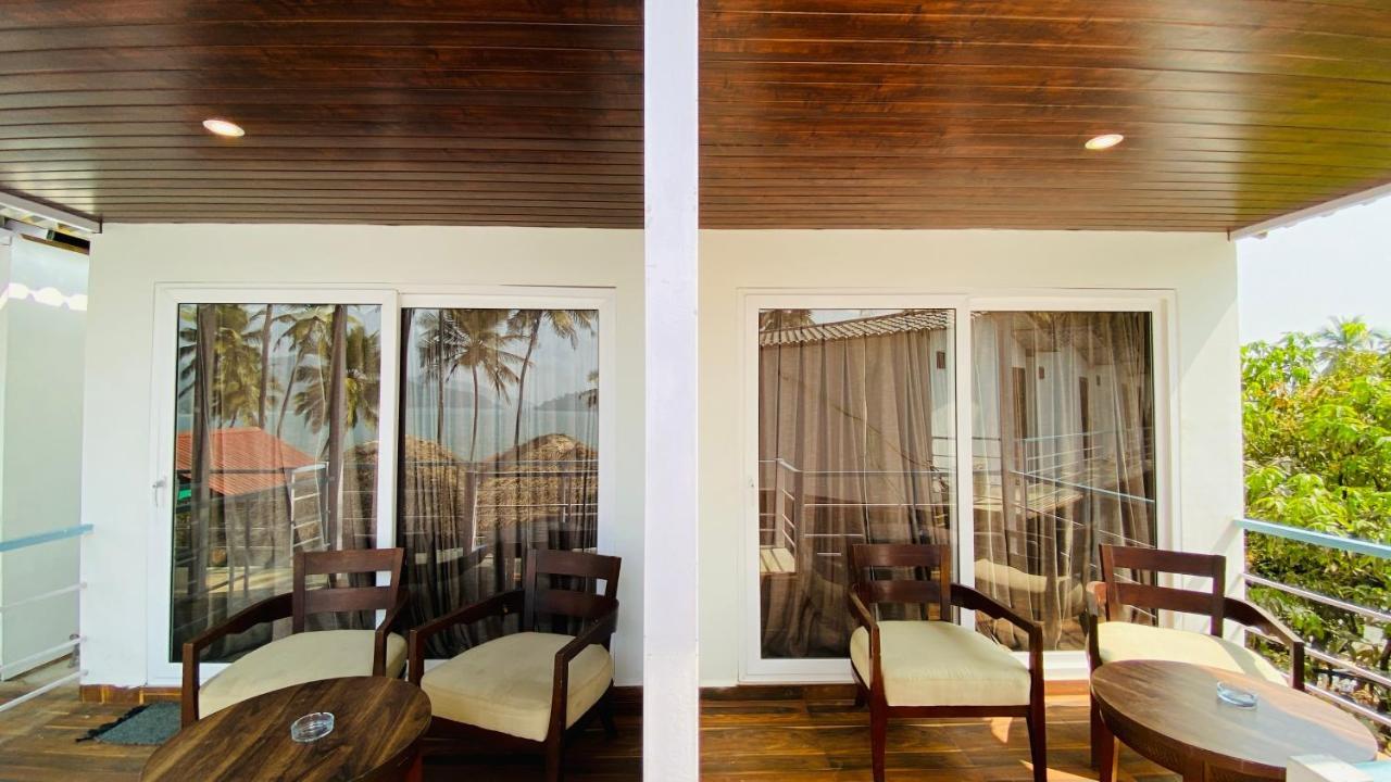 Grand Sea Shades Goa Hotel ปาโลเลม ภายนอก รูปภาพ