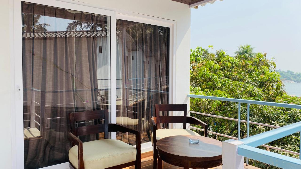 Grand Sea Shades Goa Hotel ปาโลเลม ภายนอก รูปภาพ